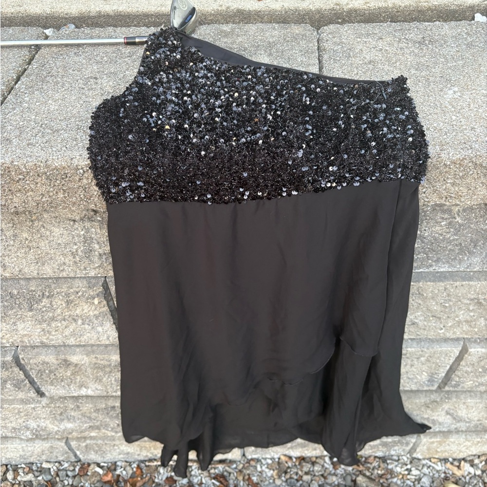 Black Elegant One Shoulder Dress - Picture 2 of 6